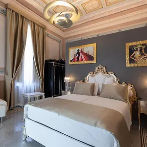 Guest house Luxury Liberty House, Alghero